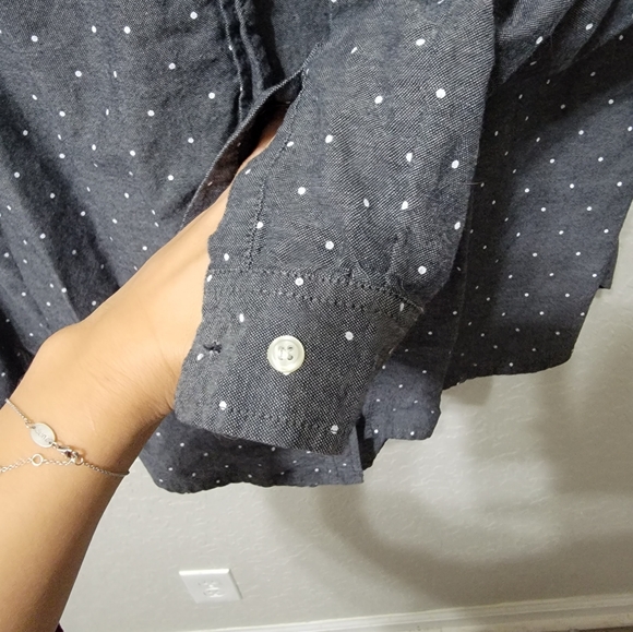 Gray polka-dot button down - Picture 5 of 5